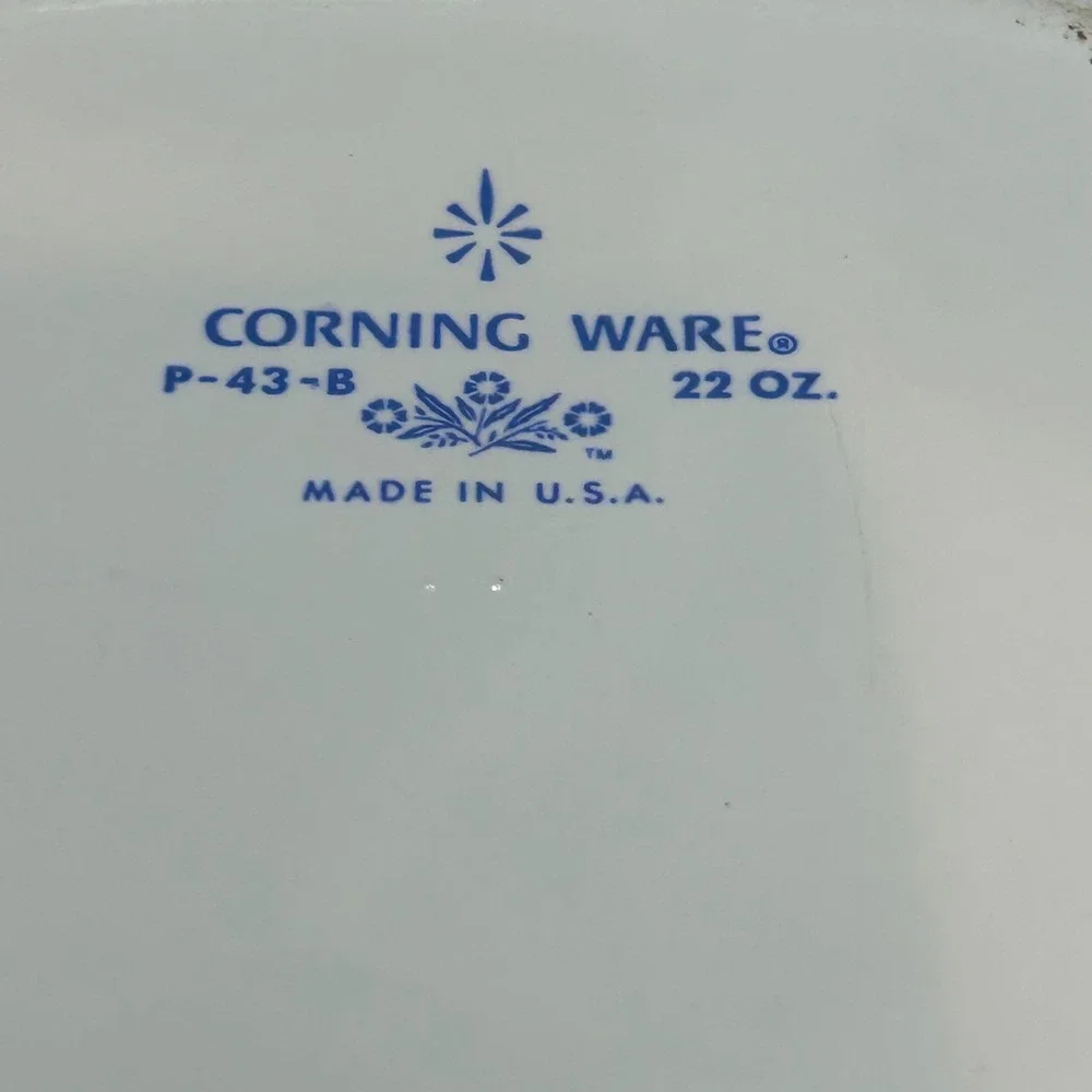 Corning Ware Blue Cornflower P-43-B 22 oz Square Casserole Dish Vintage USA